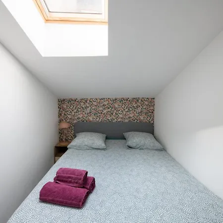 Casa Azul - Belle Maisonnette Coloree - Garibaldi 里昂